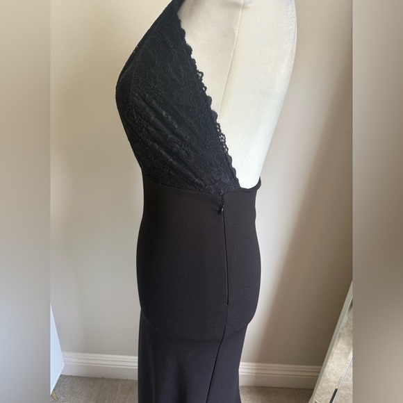 Lulu's Black Plunge Neck Sleeveless Gown - Picture 6 of 9